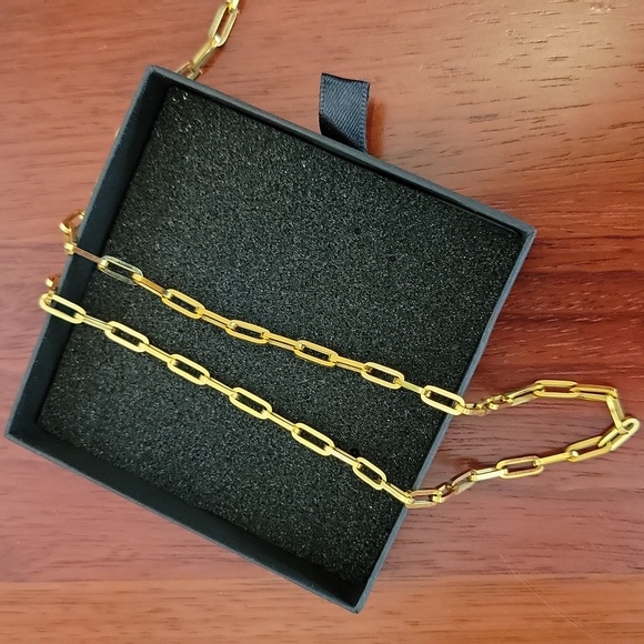 Gold filled paperclip necklace - Picture 6 of 6